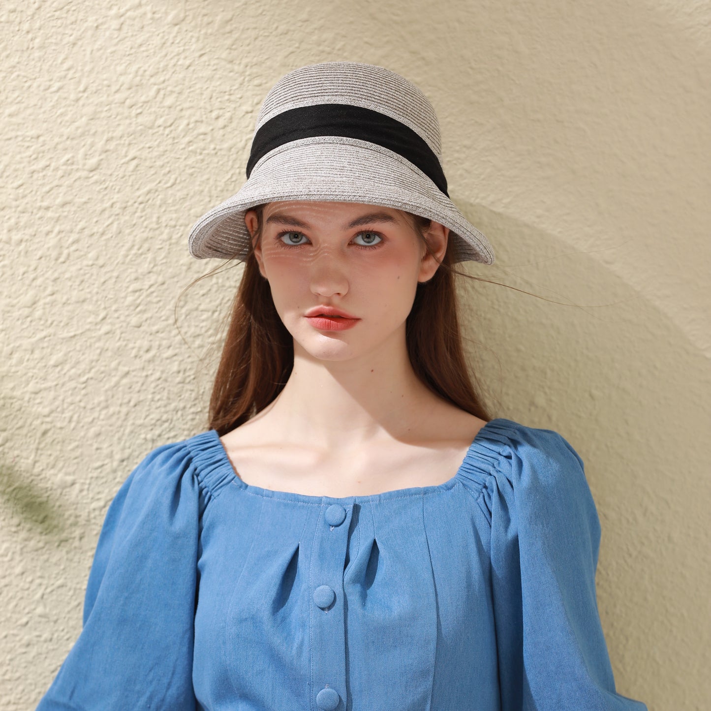 Sombrero de paja para mujer estilo elegante – Ala ancha, protección solar UPF50+, transpirable, plegable, ideal para playa, vacaciones y uso diario – Talla ajustable 56-58 cm